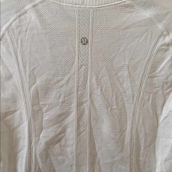 👟Lululemon swiftly tech short sleeve🚭 - Picture 7 of 7